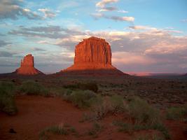 sunset on Monument Valley